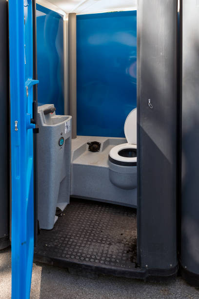 Best Luxury portable toilet rental  in Oakland Park, FL