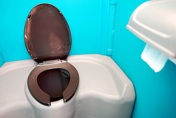 Portable bathroom rental in Oakland Park, FL