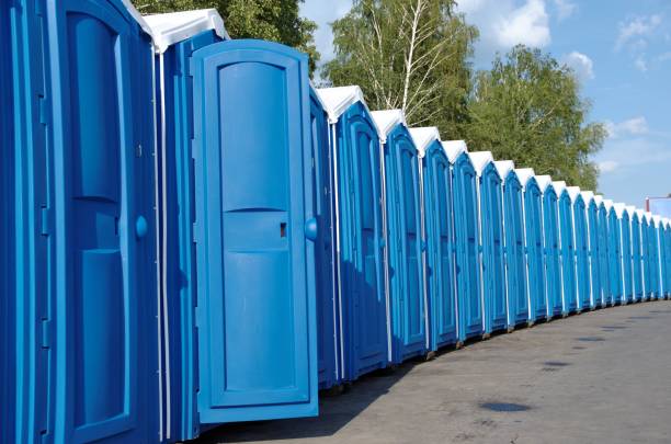 Portable Toilet Options We Offer in Oakland Park, FL